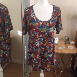 L LuLaRoe Perfect T Shirt B01 505